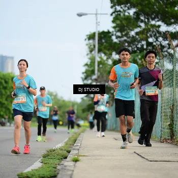 Runner Photo 8340299