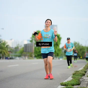 Runner Photo 8340303