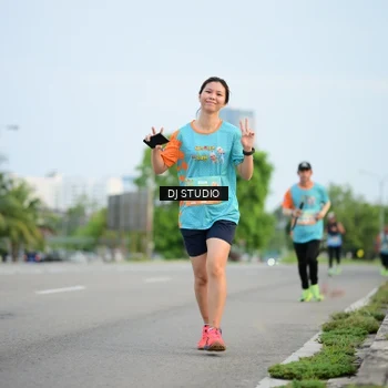 Runner Photo 8340309