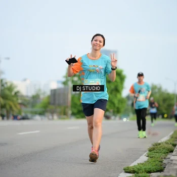 Runner Photo 8340310
