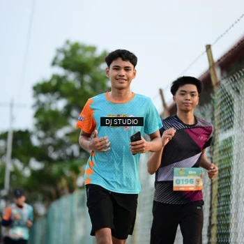Runner Photo 8340314