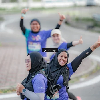 Runner Photo 8340327