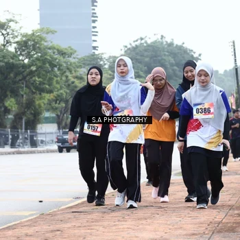 Runner Photo 8340334