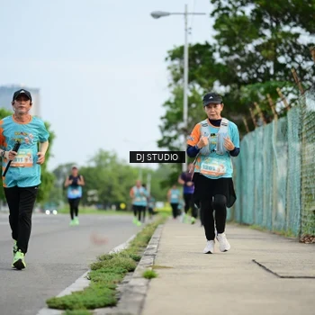 Runner Photo 8340337