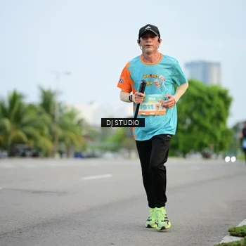 Runner Photo 8340352