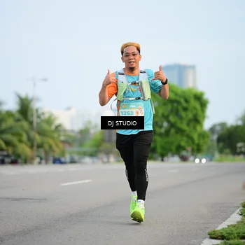 Runner Photo 8340417