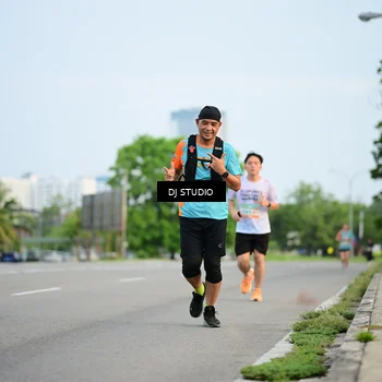Runner Photo 8340462