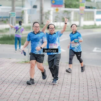 Runner Photo 8340479