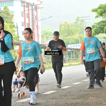 Runner Photo 8340507