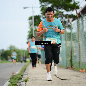 Runner Photo 8340519