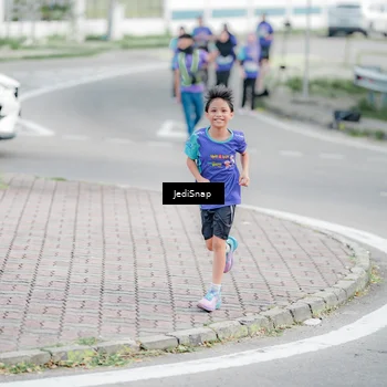 Runner Photo 8340530