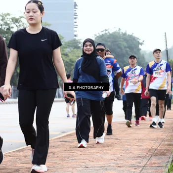 Runner Photo 8340544