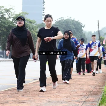 Runner Photo 8340549