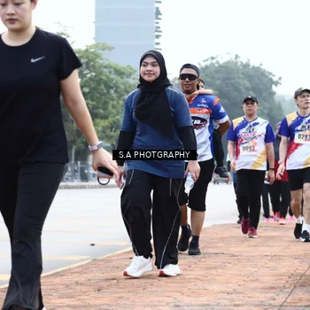 Runner Photo 8340562