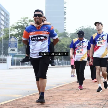 Runner Photo 8340595