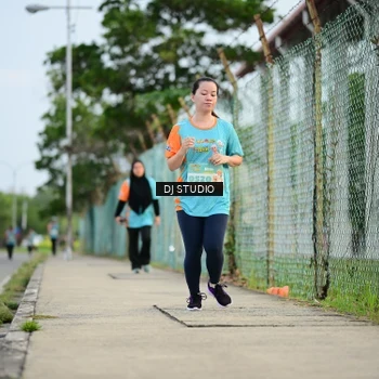 Runner Photo 8340600