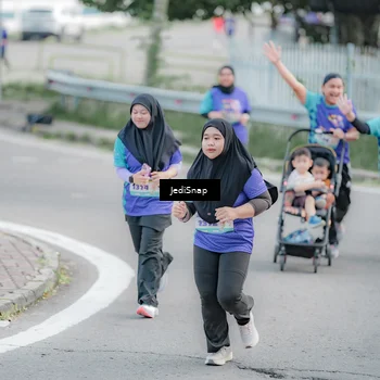 Runner Photo 8340614