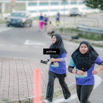 Runner Photo 8340627