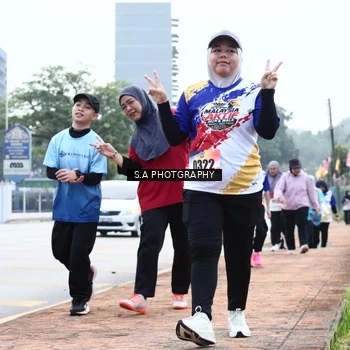 Runner Photo 8340629