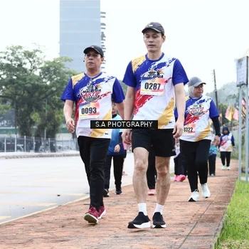 Runner Photo 8340645