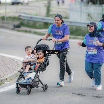 Runner Photo 8340649