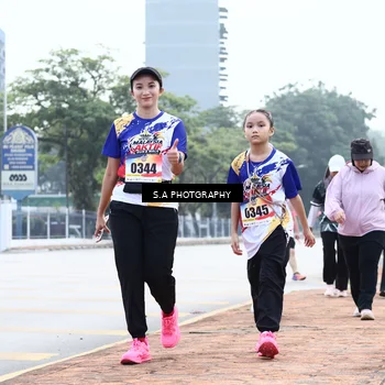 Runner Photo 8340652