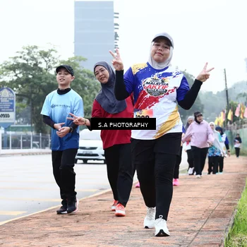 Runner Photo 8340655