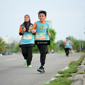 Runner Photo 8340671