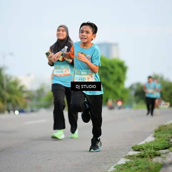 Runner Photo 8340678