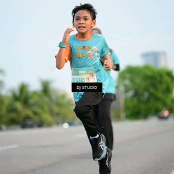 Runner Photo 8340701