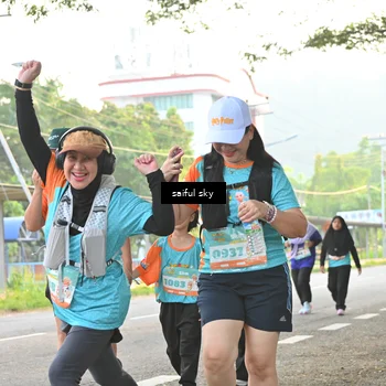 Runner Photo 8340709