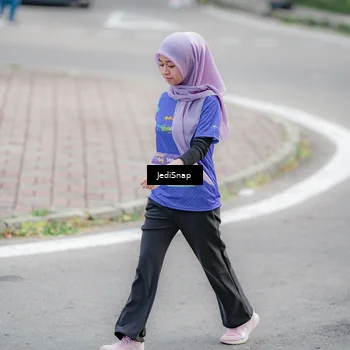 Runner Photo 8340711