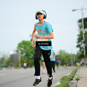 Runner Photo 8340739