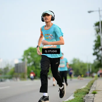 Runner Photo 8340745