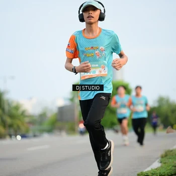 Runner Photo 8340768