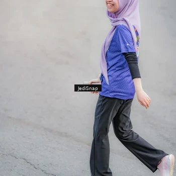 Runner Photo 8340770