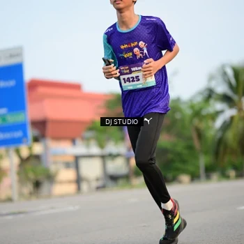 Runner Photo 8340841