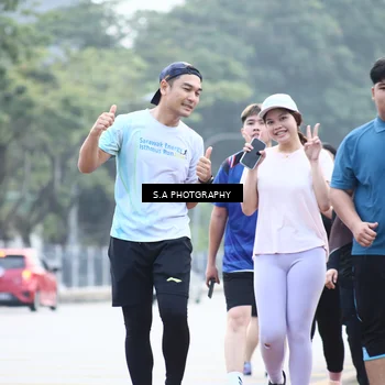 Runner Photo 8340866