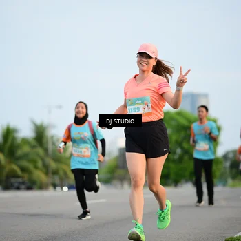 Runner Photo 8340883