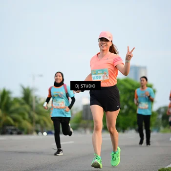 Runner Photo 8340891
