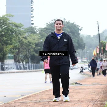 Runner Photo 8340912