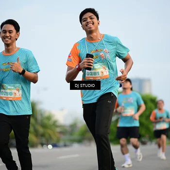 Runner Photo 8340943