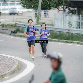 Runner Photo 8340945