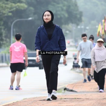 Runner Photo 8340953