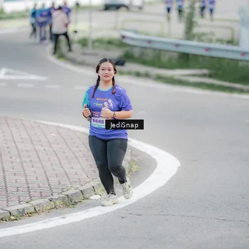 Runner Photo 8340967