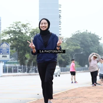Runner Photo 8340994
