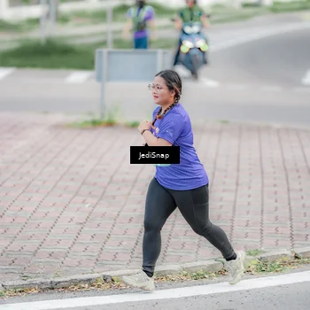 Runner Photo 8341010