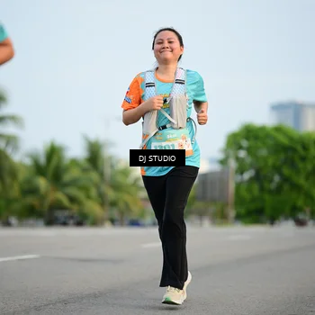 Runner Photo 8341013