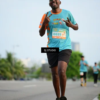 Runner Photo 8341082