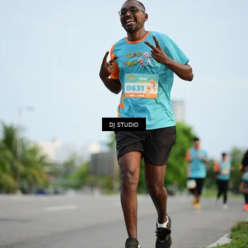 Runner Photo 8341083